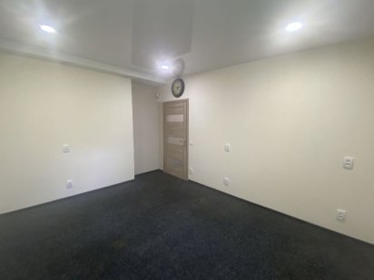 Сдам 3-х комнатный офис Центр Карла Маркса Яворницкого Отдельный вход Дніпро