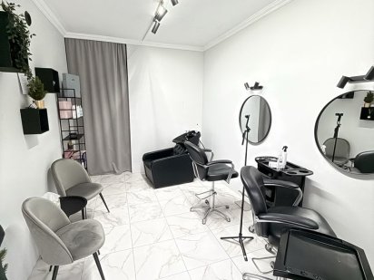 Оренда крісла перукаря (бровиста ) Киев