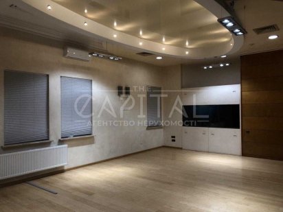 Оренда офісу, вул.Хорива, Подільський р-н Киев