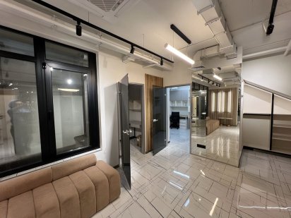 Здаю в оренду власний офіс 120 кв. м. Без комісії. Метро Осокорки 3 хв Київ