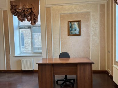 Сдам офис 30м2 центр, вокзал, поля, Леси Украинки Дніпро