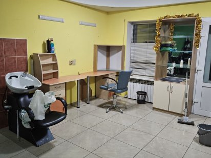 Здам в оренду місце для перукаря новомиколаївка Кропивницький