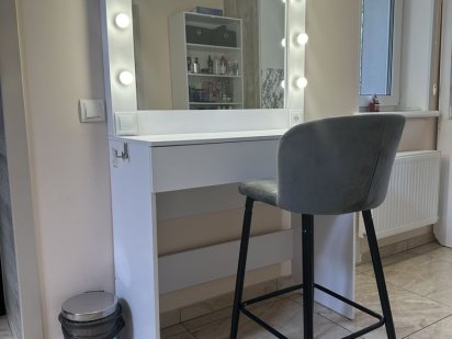 Оренда місця в салоні краси для бровіста/візажиста Житомир