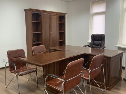 Оренда офісного приміщення:м. Київ, вулиця Глубочицька 40х Киев