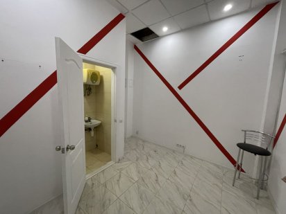 Здам приміщення S-11м2 Майдан Незалежності пров. Шевченка Тараса Київ