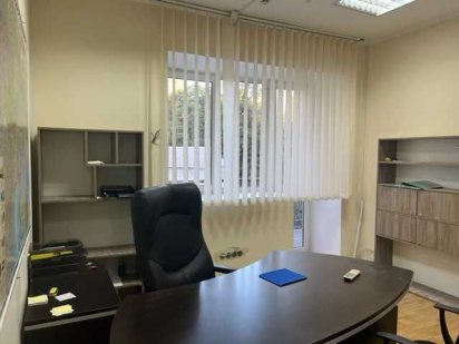 Рогнідинська, оренда окремої будівлі, метро 1 хв. Київ