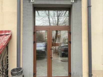 Сдам помещение в центр города с отдельным входом Дніпро