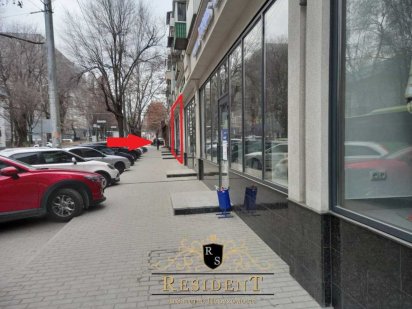 Помещение возле Нагорки, красная линия Дніпро