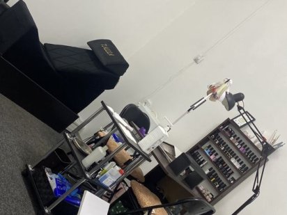 Аренда рабочего места для мастера маникюра и педикюра Дніпро