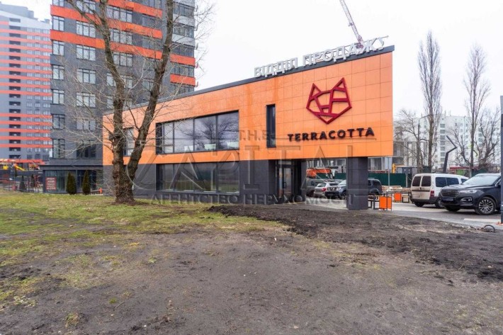 Оренда фасадного приміщення в ЖК «Терракота»/215м2/Дарницький р-н - фото 1