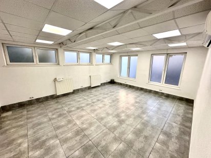 Оренда офісу в центрі міста Магнус. Комерційне приміщення Львов