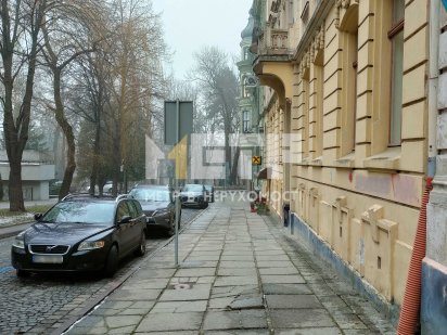 Здам офіс в центрі, вул. Вакарчука, 102 м2 або менше Львів