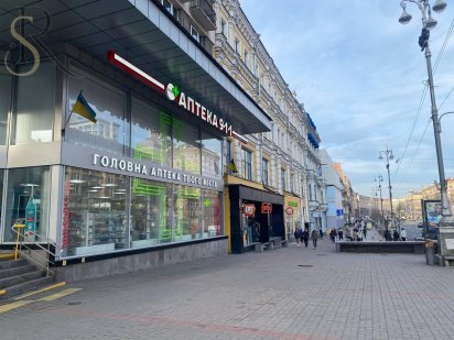 Оренда магазину Фасад/ Центр /Вул. Хрещатик /Бессарабська площа /Без % Киев