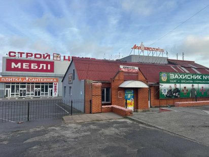 Оренда окремо розташованої будівлі