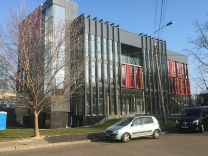 Аренда помещений БЦ. ПАРОВОЗ 1400 м² !!!  Пл. Петра Крывоноса 1 . Київ