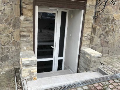 Фасадне приміщення від власника! Рапопорта! Львов