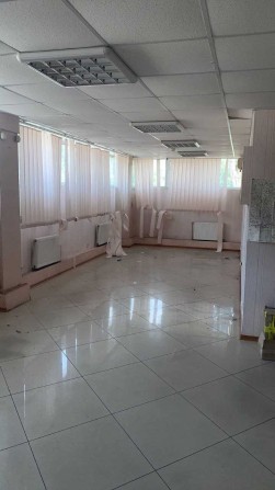 Помещение в тихом районе! Под офис или склад 120м2. Правый берег. - фото 1