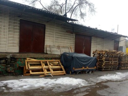 Здається складське приміщення