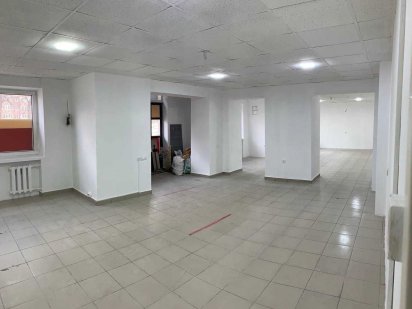 Аренда 20-40-80м.кв  1-й эт.  Старая часть города.