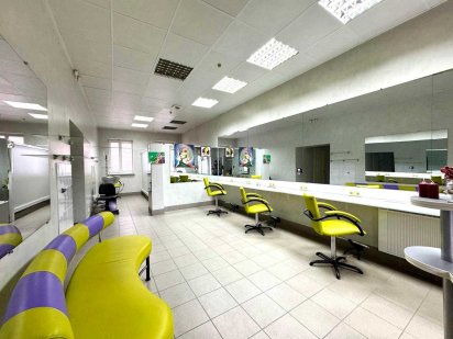 Здаю в оренду приміщення салону краси на В.Морській. ц1 Миколаїв