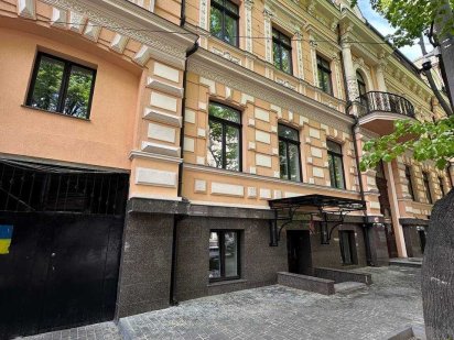 Соборная площадь! Аренда здания бизнес класса! 1V7 Одесса