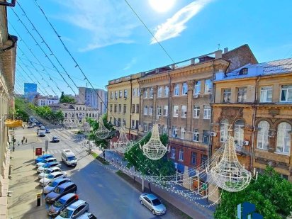 Здам приміщення центр міста Дніпро