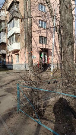 Здам нежитлове фасадне приміщення 42.5 м2 - фото 1