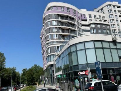 Оренда приміщення вул. Трускавецька в новобудові в ТЦ Parus Mall Львов