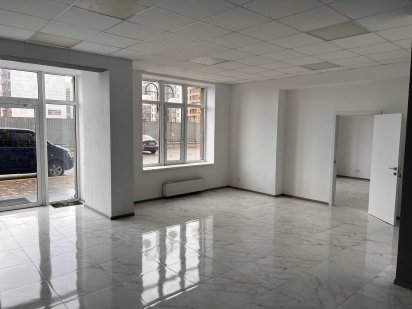 Сдам в аренду коммерческое помещение 79 кв.м. в новом ЖК Одеса
