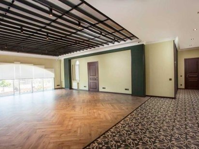 Очень красивый офис в центре, 140 м2. Новый дом. Терраса Одеса