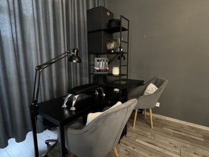 Оренда місця МАЙСТРА МАНІКЮРУ/педикюру- центр Киев