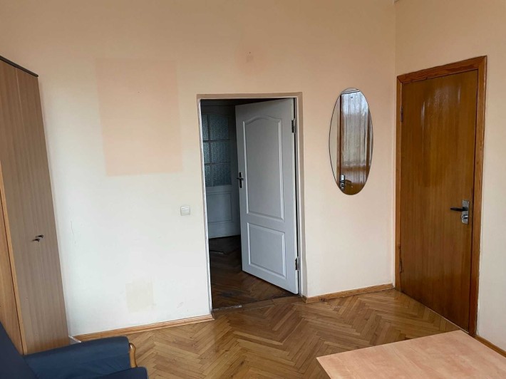 Здається кімнати приміщення
Оболонський проспект, метро - фото 1
