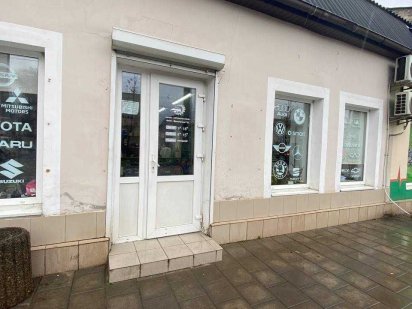 Оренда фасад приміщення магазин/інш. вид діяльності в. Замарстинівська Львів