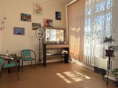 Сдам в суб аренду кабинет