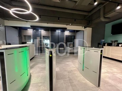 Меблированный офис в новом БЦ класс В+ (1000 м2) Київ