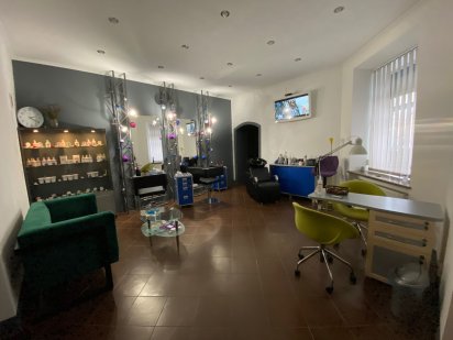 Оренда робочого місця салон краси Львів