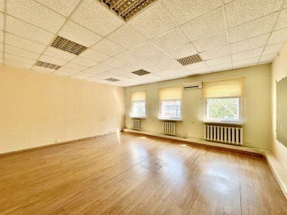 Здам офісне приміщення центр Мономаха Королеви Єлизавети ІІ Дніпро