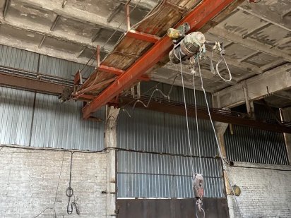 Аренда помещения с 2мя действующими кран-балками. Электричество 24/7! Дніпро