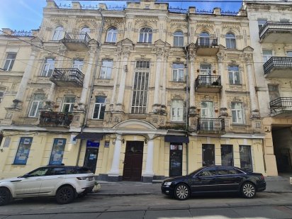 Аренда Н/Ф,  38,5кв.м, под офис  ул.Дмитриевская, цент Киев