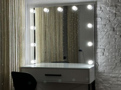 Аренда робочого місця для бровіста/візажиста Дніпро