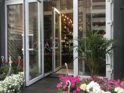 Аренда помещения, ул. Драгоманова, Днепровский р-н Киев