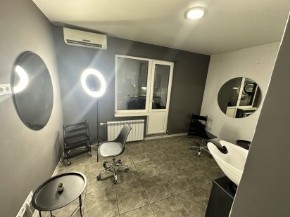 Аренда парикмахерского кресла, аренда рабочего места парикмахера Київ