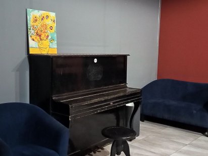 200м під різний бізнес! Є потужності! Центр