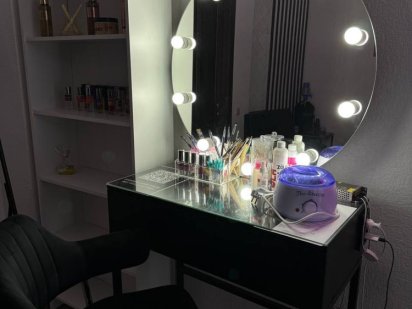 Аренда стол для бровиста/визажиста