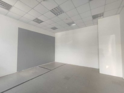 Оренда приміщення 33,9 кв.м. м. Дніпро, вул. Володимира Великого 10 Днепр