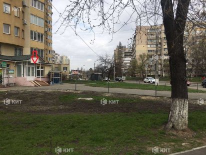 Оренда! Кутове приміщення , вул. Тростянецька, 90 кв.м. Киев