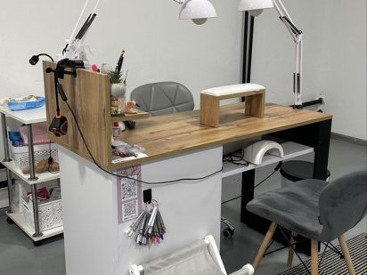 Оренда місце манікюр. Перехрестя стрийська-наукова Львів