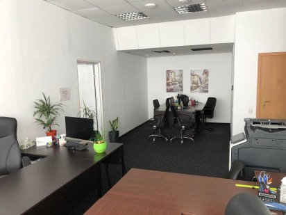 Аренда автономного офиса Соломенская площадь 180м.кв - 200грн/м Киев