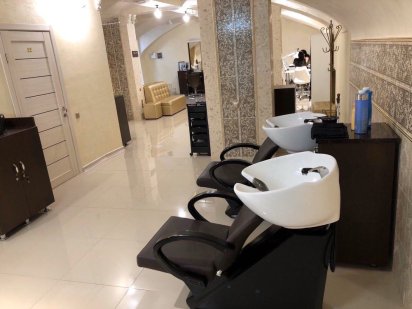 Аренда для парикмахера 160