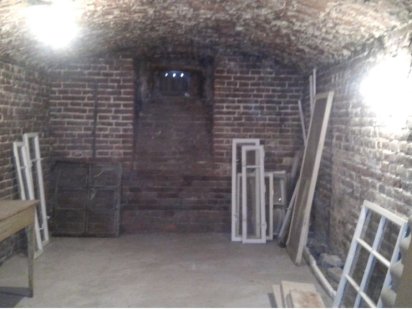 Підвальне приміщення під склад, вхід з двору Львов